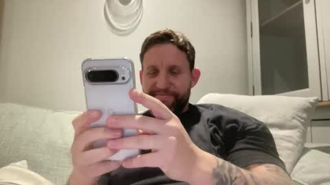 Snapshot of _british_hung_ chatting on 10-16-25, 12:28 UK BigThick Cock online show from 10-16-25, 12:28