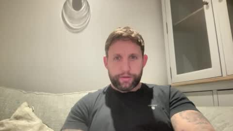 Snapshot of _british_hung_ chatting on 10-23-25, 12:15 UK BigThick Cock online show from 10-23-25, 12:15