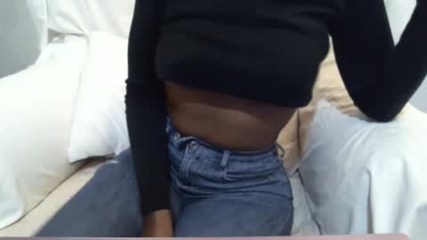 Snapshot of _bunny_b chatting on 03-06-25, 04:49 I will be back soon  online show from 03-06-25, 04:49