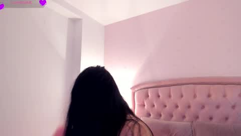 cailyn  online show from 10-17-25, 08:55