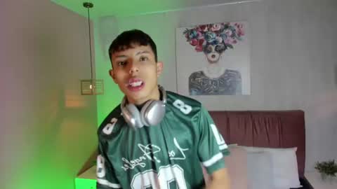 Snapshot of _camilo_ortiz chatting on 06-13-26, 02:48 camilo online show from 06-13-26, 02:48