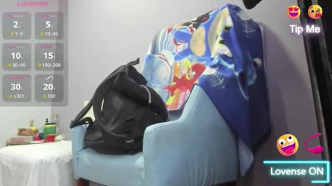  candy jade  online show from 12-19-25, 10:55