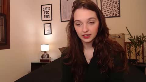 Snapshot of _candygirl20 chatting on 11-26-25, 01:01 candygirl online show from 11-26-25, 01:01