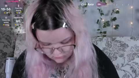 Snapshot of _candym1lky_ chatting on 06-13-26, 06:11 _candym1lky_ online show from 06-13-26, 06:11