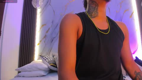 Snapshot of _cannabitch chatting on 06-10-26, 01:54 Shatta Sara online show from 06-10-26, 01:54
