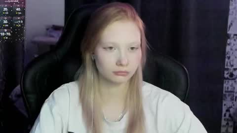 Snapshot of _caramel_milk_ chatting on 02-24-25, 02:04 Merlizz online show from 02-24-25, 02:04