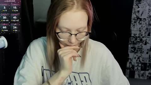 Snapshot of _caramel_milk_ chatting on 03-03-25, 03:53 Merlizz online show from 03-03-25, 03:53