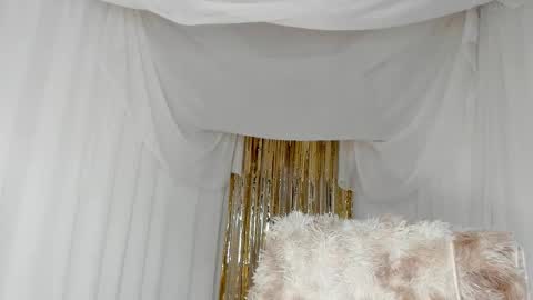 Snapshot of _careless_whisper_ chatting on 10-23-25, 01:16 _careless_whisper_ online show from 10-23-25, 01:16