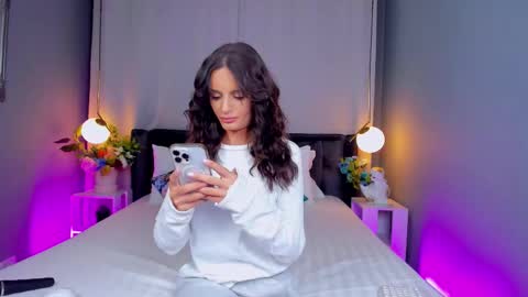 _carlawhite_ online show from 10-02-25, 03:46