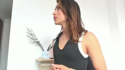 You can Call me Kitty Cat online show from 10-12-25, 07:35