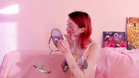 Christina Chris online show from 02-17-25, 05:14