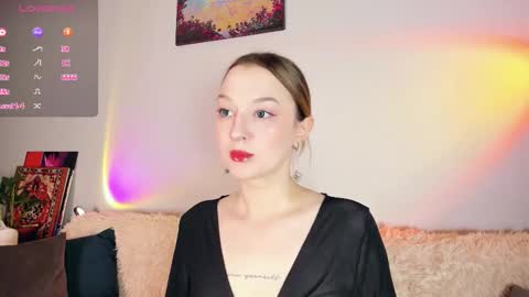 Snapshot of _ccrystaa_ chatting on 11-23-25, 07:41 Christina Chris online show from 11-23-25, 07:41