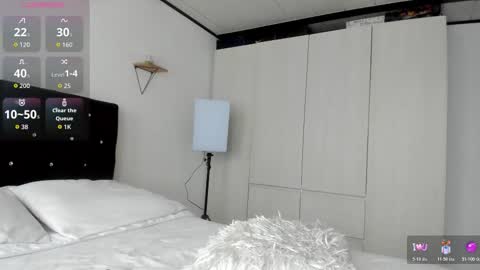 Bella  online show from 02-02-26, 10:30