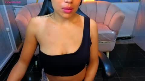 Snapshot of _charlottee_b chatting on 07-24-26, 12:58 _charlottee_b online show from 07-24-26, 12:58