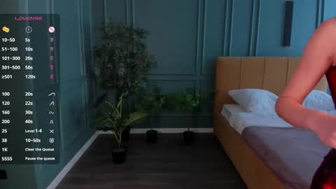 _chillbacca_ online show from 03-25-26, 12:00