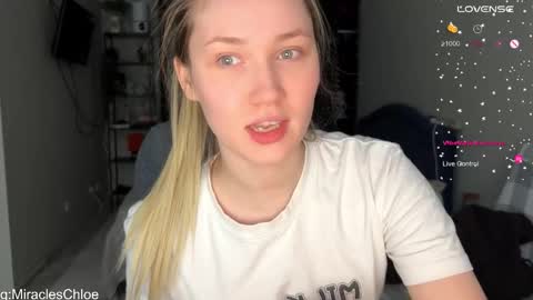 Snapshot of _chloe_miller_ chatting on 02-02-26, 11:31 _chloe_miller_ online show from 02-02-26, 11:31