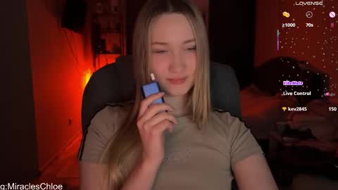 Snapshot of _chloe_miller_ chatting on 02-12-26, 04:57 _chloe_miller_ online show from 02-12-26, 04:57