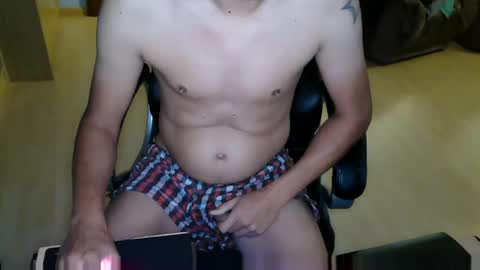 Snapshot of _chris_87 chatting on 09-30-25, 01:43 chris 87 online show from 09-30-25, 01:43