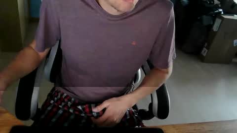 Snapshot of _chris_87 chatting on 03-02-26, 04:25 chris 87 online show from 03-02-26, 04:25