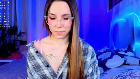 Cindy . online show from 12-23-25, 05:27