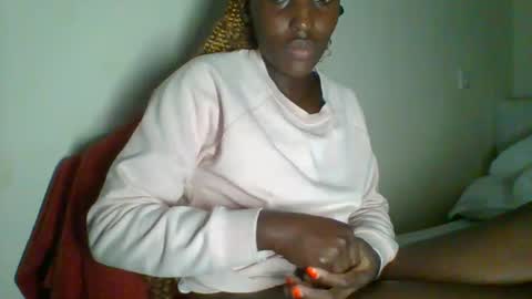 clara online show from 01-30-25, 01:10