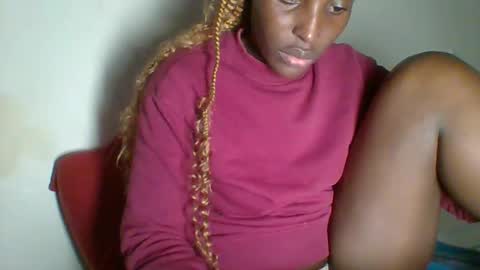 clara online show from 02-01-25, 12:16