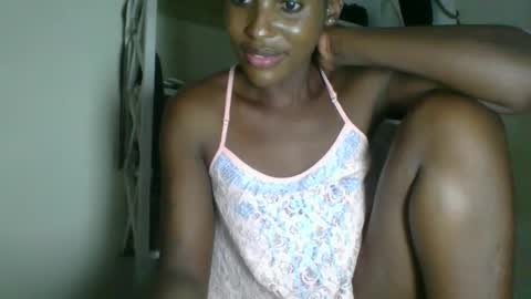 clara online show from 04-12-26, 10:42