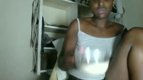 Snapshot of _clara01 chatting on 04-19-26, 10:03 clara online show from 04-19-26, 10:03