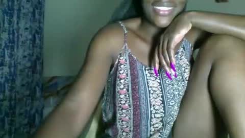 Snapshot of _clara01 chatting on 05-28-26, 07:22 clara online show from 05-28-26, 07:22