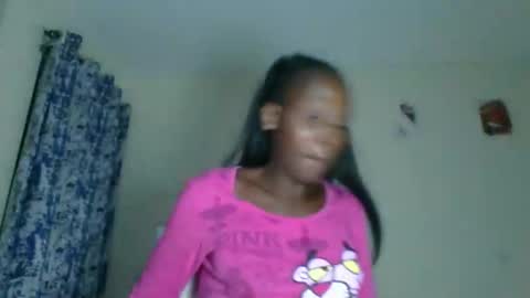 Snapshot of _clara01 chatting on 06-01-26, 06:20 clara online show from 06-01-26, 06:20