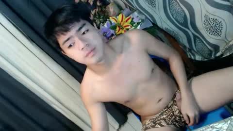 Snapshot of _cumwithrussel chatting on 02-20-26, 01:02 Russ online show from 02-20-26, 01:02