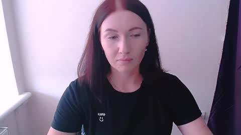 Snapshot of _cutie_and_shy_ chatting on 05-20-26, 09:15 _cutie_and_shy_ online show from 05-20-26, 09:15
