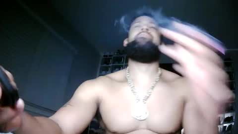 Snapshot of _da_d1ck_ chatting on 12-19-24, 07:51 Da d1ck online show from 12-19-24, 07:51