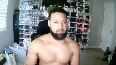 Snapshot of _da_d1ck_ chatting on 12-19-24, 06:01 Da d1ck online show from 12-19-24, 06:01