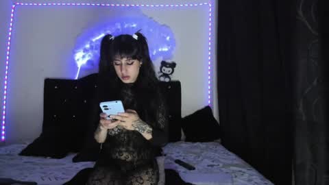 MIA online show from 04-12-26, 05:01