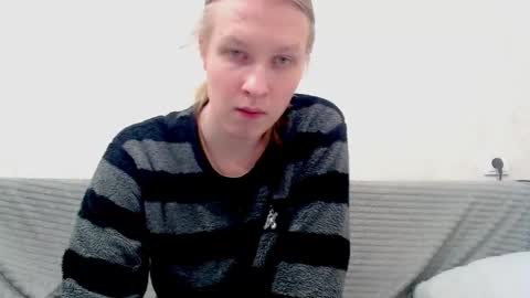 Snapshot of _dash_ chatting on 02-18-25, 04:37 Tony online show from 02-18-25, 04:37