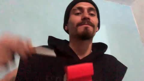 Snapshot of _delacruz911_ chatting on 02-01-25, 06:19 delacruz online show from 02-01-25, 06:19