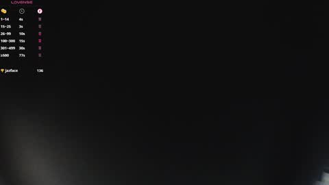 Snapshot of _delacruz911_ chatting on 10-22-25, 12:44 delacruz online show from 10-22-25, 12:44