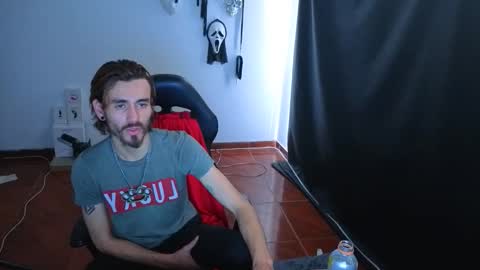 Snapshot of _delacruz911_ chatting on 11-30-25, 06:56 delacruz online show from 11-30-25, 06:56