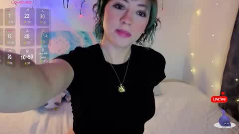 Snapshot of _denisse_peterson_ chatting on 01-12-26, 05:23 DENISE online show from 01-12-26, 05:23