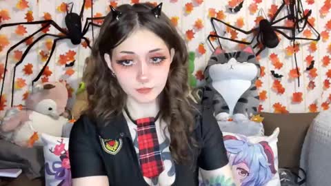 Snapshot of _devilbaby chatting on 09-21-25, 05:36 Kate online show from 09-21-25, 05:36