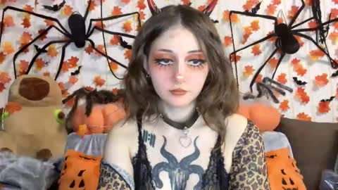 Kate online show from 10-05-25, 06:28