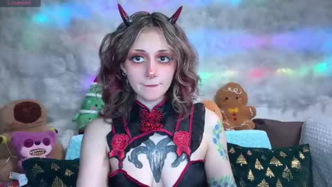 Kate online show from 12-21-25, 05:20