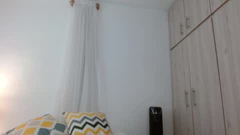 Diana online show from 02-22-25, 09:04