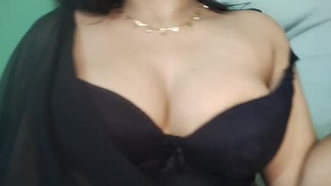 _dreamgirl_0 online show from 03-06-26, 10:39