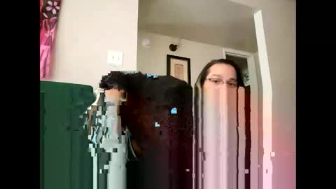 Snapshot of _drew__ chatting on 03-05-25, 09:59 _drew__ online show from 03-05-25, 09:59