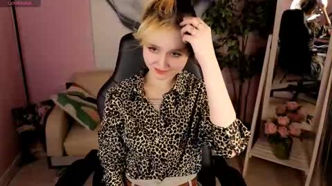 Mao online show from 03-15-26, 01:17