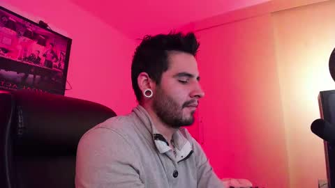  -         online show from 03-04-25, 01:01