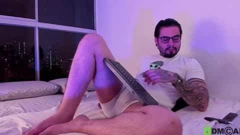  -         online show from 04-06-26, 01:03