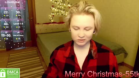 chloue and Gretta online show from 12-23-24, 06:58